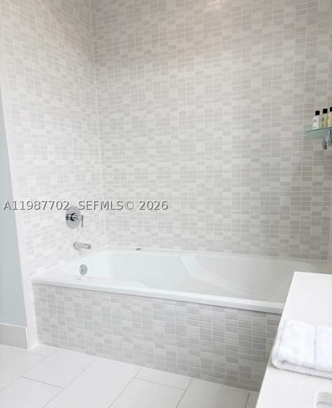 5300 NW 87th Ave 1109, Doral FL - photo 12 of 15