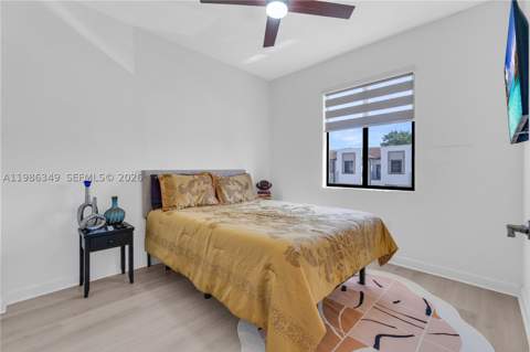 21068 NE 8th Ave, Miami FL - photo 19 of 38