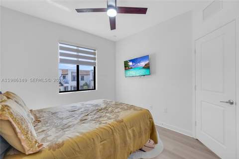 21068 NE 8th Ave, Miami FL - photo 20 of 38