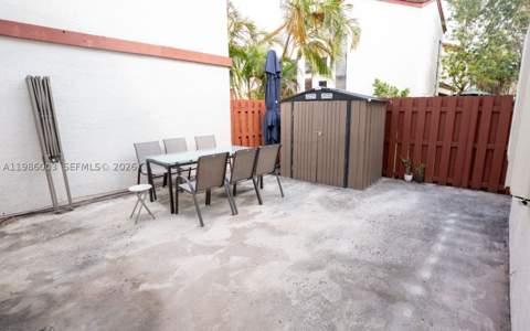 333 Ives Dairy Rd A33306, Miami FL - photo 12 of 20