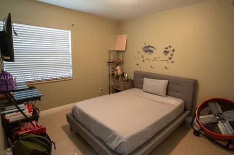 333 Ives Dairy Rd A33306, Miami FL - photo 14 of 20