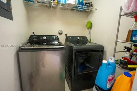 333 Ives Dairy Rd A33306, Miami FL - photo 20 of 20