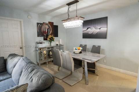 333 Ives Dairy Rd A33306, Miami FL - photo 6 of 20