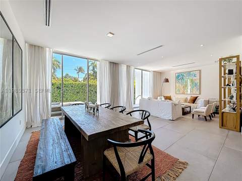 561 Warren Ln, Key Biscayne FL - photo 15 of 30