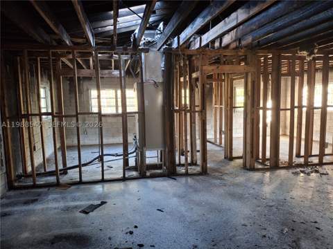 1561 NW 131st St, Miami FL - photo 16 of 44