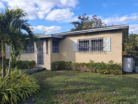 1561 NW 131st St, Miami FL - photo 21 of 44