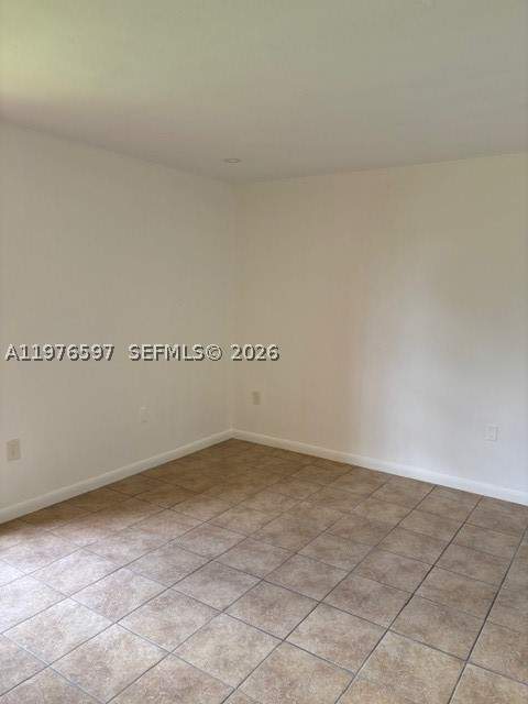 9493 SW 76th St L4, Miami FL - photo 19 of 33