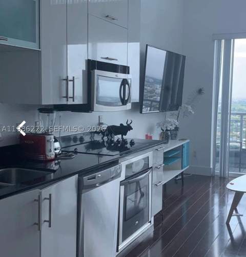 60 SW 13th St 3017, Miami FL - photo 11 of 48
