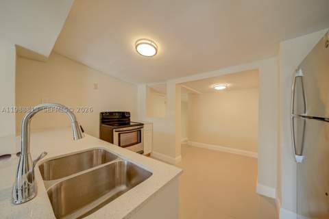 829 NW 56th St, Miami FL - photo 6 of 25