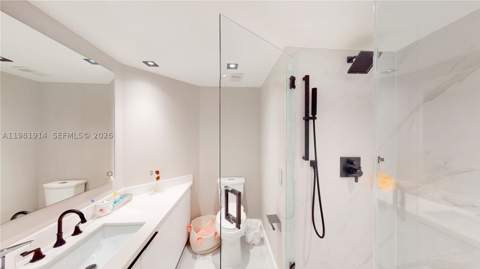 1000 W Island Blvd 2903, Aventura FL - photo 18 of 25