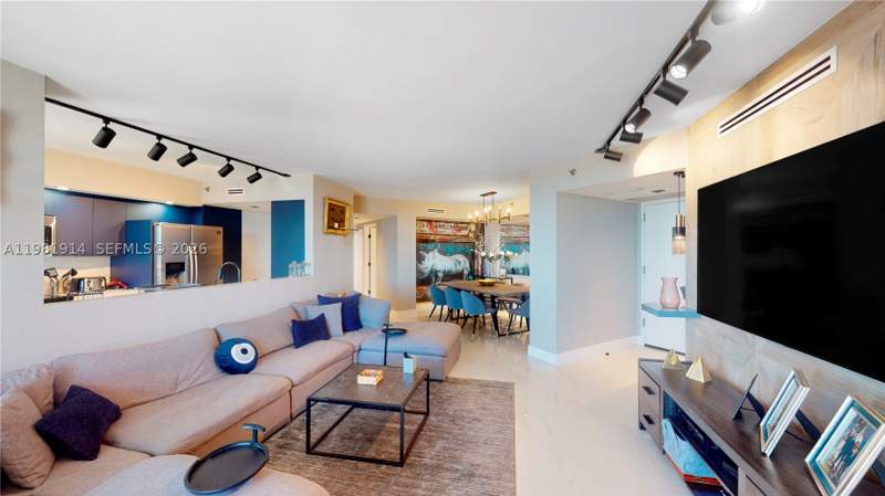 3 bedroom Condominium at 1000 W Island Blvd 2903, 1000 ISL BLVD WILLIAMS IS, Aventura — photo 2