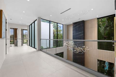 4534 Sheridan Ave, Miami Beach FL - photo 20 of 54