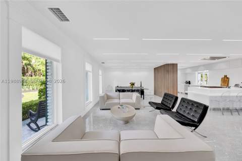 10705 SW 128th Ter, Miami FL - photo 13 of 43