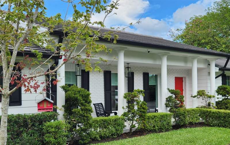 4 bedroom SingleFamilyResidence at 10705 SW 128th Ter, Thousand Pines, Miami — photo 4