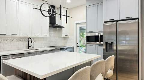 13900 NE 16th Ct, North Miami FL - photo 14 of 74
