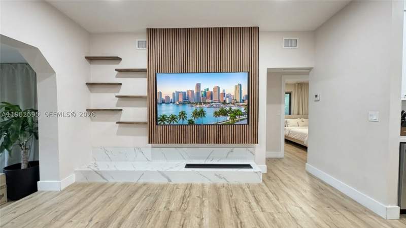 4 bedroom SingleFamilyResidence at 13900 NE 16th Ct, Archwood-Amd Plat, North Miami — photo 5