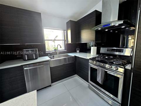 8003 SW 158th Pl, Miami FL - photo 7 of 20