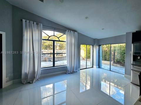 8003 SW 158th Pl, Miami FL - photo 8 of 20