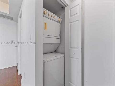 3232 SW 22nd Ter 1609, Miami FL - photo 18 of 36