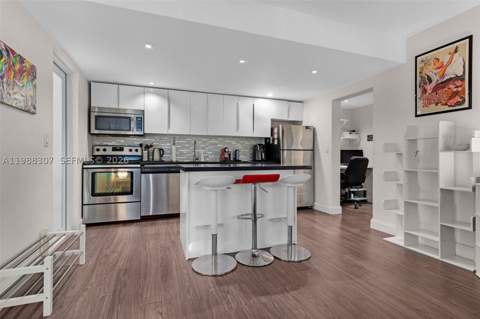 1117 Meridian Ave 5-1117, Miami Beach FL - photo 14 of 41