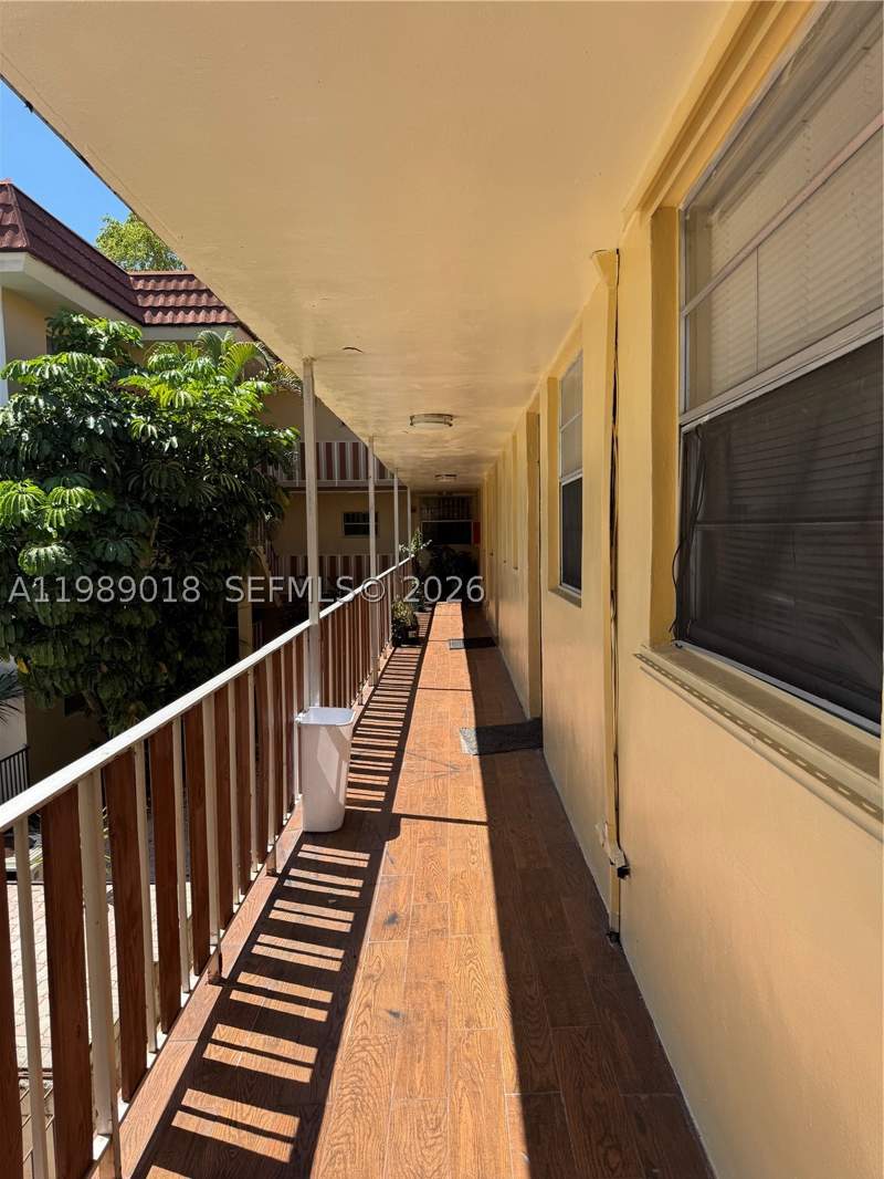 1 bedroom Condominium at 13655 NE 10th Ave 208, Oxfort Court Condo, North Miami — photo 2