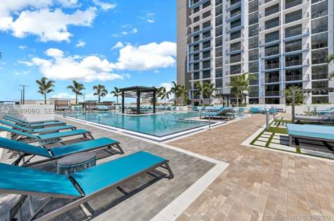 5350 NW 84th Ave 1814, Doral FL - photo 9 of 31