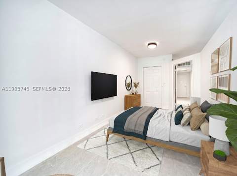 2301 Collins Ave 311, Miami Beach FL - photo 11 of 33