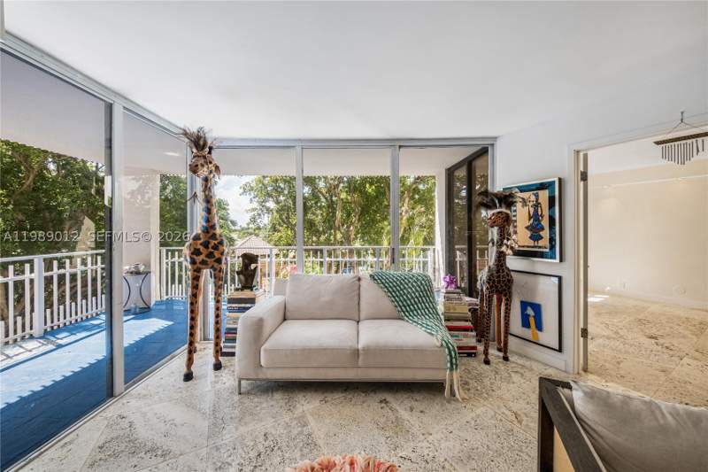 2 bedroom Condominium at 2000 Towerside Ter 510, Towers Of Quayside Condo, Miami — photo 4