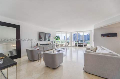 21050 Point Pl 702, Aventura FL - photo 11 of 46