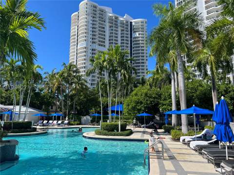 21050 Point Pl 702, Aventura FL - photo 6 of 46