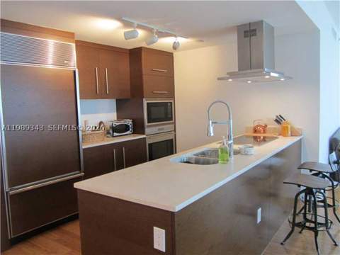 495 Brickell Ave 2401, Miami FL - photo 13 of 36