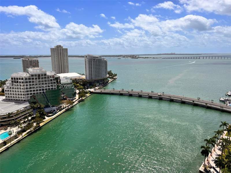 3 bedroom Condominium at 495 Brickell Ave 2401, Icon Brickell No Two, Miami — photo 2