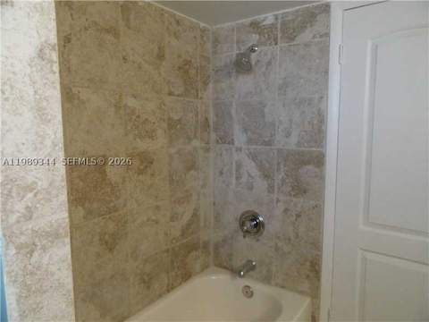 16410 Miami Dr 504, North Miami Beach FL - photo 19 of 26