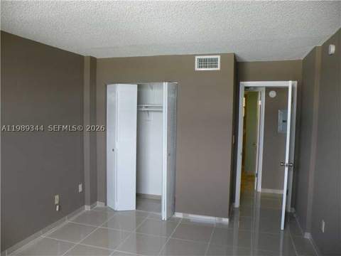 16410 Miami Dr 504, North Miami Beach FL - photo 23 of 26