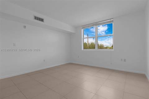 1555 N Treasure Dr 205, North Bay Village FL - photo 21 of 38