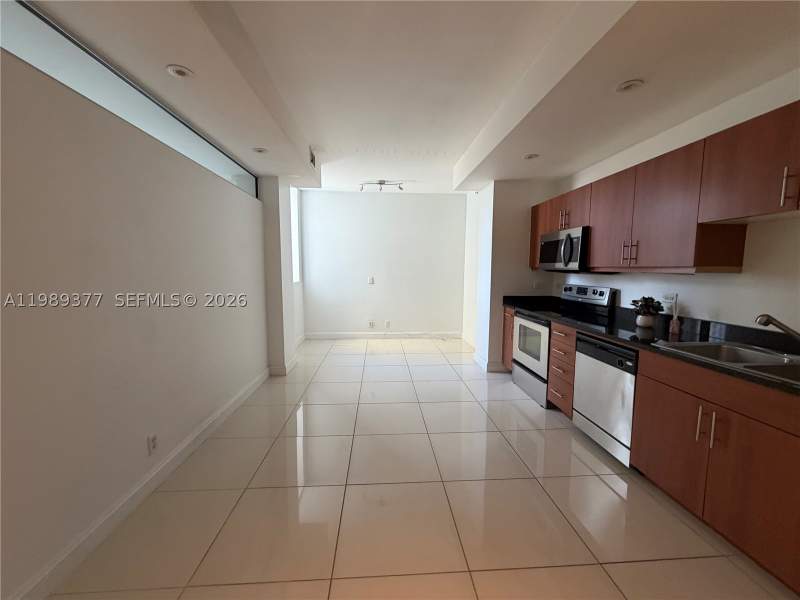 1 bedroom Condominium at 111 E Flagler St 606, Flagler First Condo, Miami — photo 2