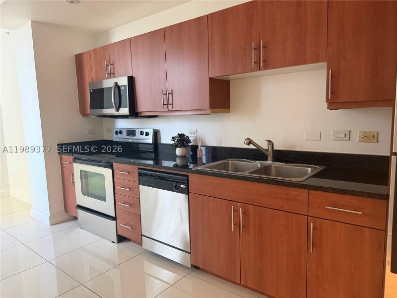 1 bedroom Condominium at 111 E Flagler St 606, Flagler First Condo, Miami — photo 3