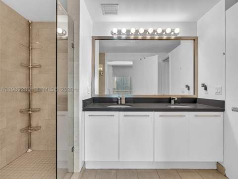 90 SW 3rd St 2013, Miami FL - photo 18 of 44