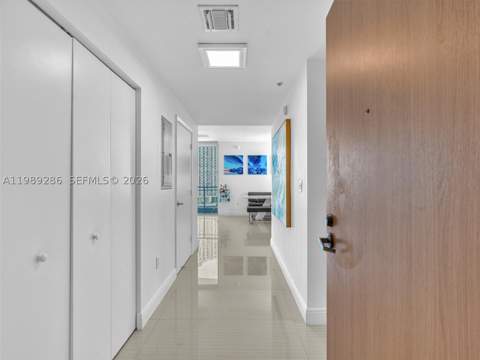 90 SW 3rd St 2013, Miami FL - photo 8 of 44