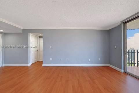 3581 SW 117th Ave 5-308, Miami FL - photo 13 of 38