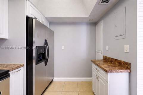 3581 SW 117th Ave 5-308, Miami FL - photo 19 of 38