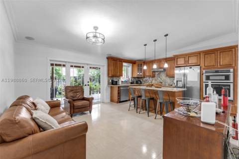 10021 SW 145th Pl, Miami FL - photo 10 of 36