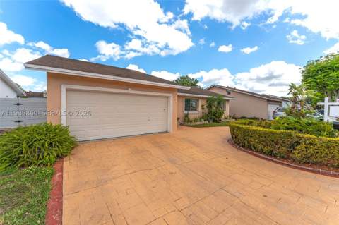 10021 SW 145th Pl, Miami FL - photo 6 of 36