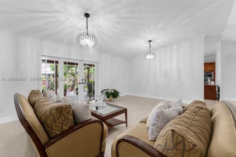 10021 SW 145th Pl, Miami FL - photo 9 of 36
