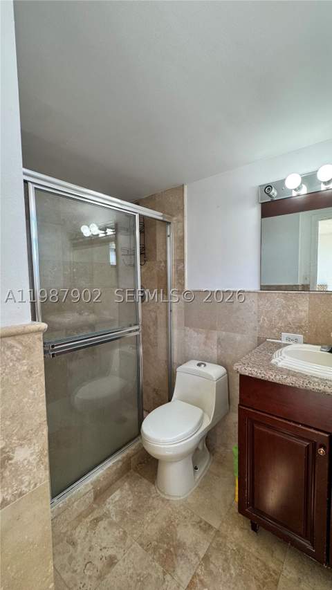 17021 N Bay Rd 1015, Sunny Isles Beach FL - photo 21 of 46