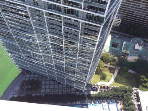 475 Brickell Ave 5111, Miami FL - photo 17 of 19