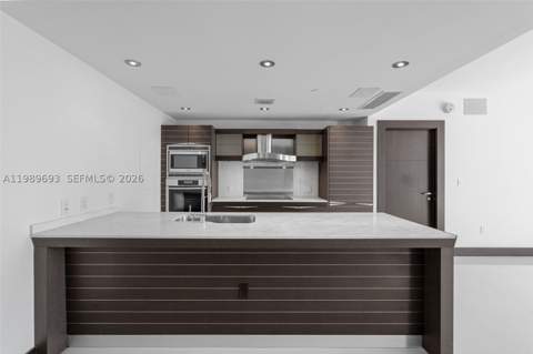 200 Biscayne Boulevard Way 3707, Miami FL - photo 13 of 42
