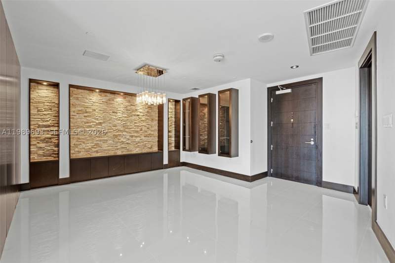 2 bedroom Condominium at 200 Biscayne Boulevard Way 3707, Epic West Condo, Miami — photo 4