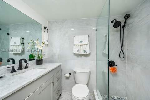 7095 NW 179th St 110, Hialeah FL - photo 16 of 22
