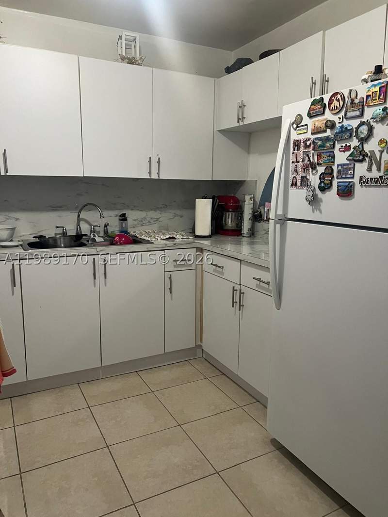 2 bedroom Condominium at 6125 W 20th Ave 306, Palmetto Gardens North Co, Hialeah — photo 2